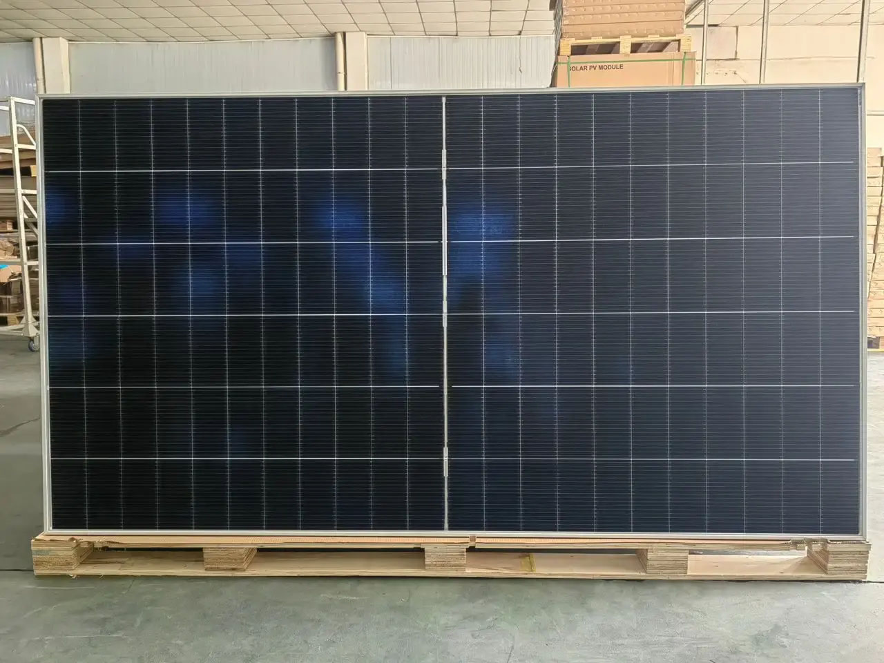 A級ジンコソーラーパネル Tiger Neo N型 585W - Jinko Solar Panel Tiger Neo のレビューと価格